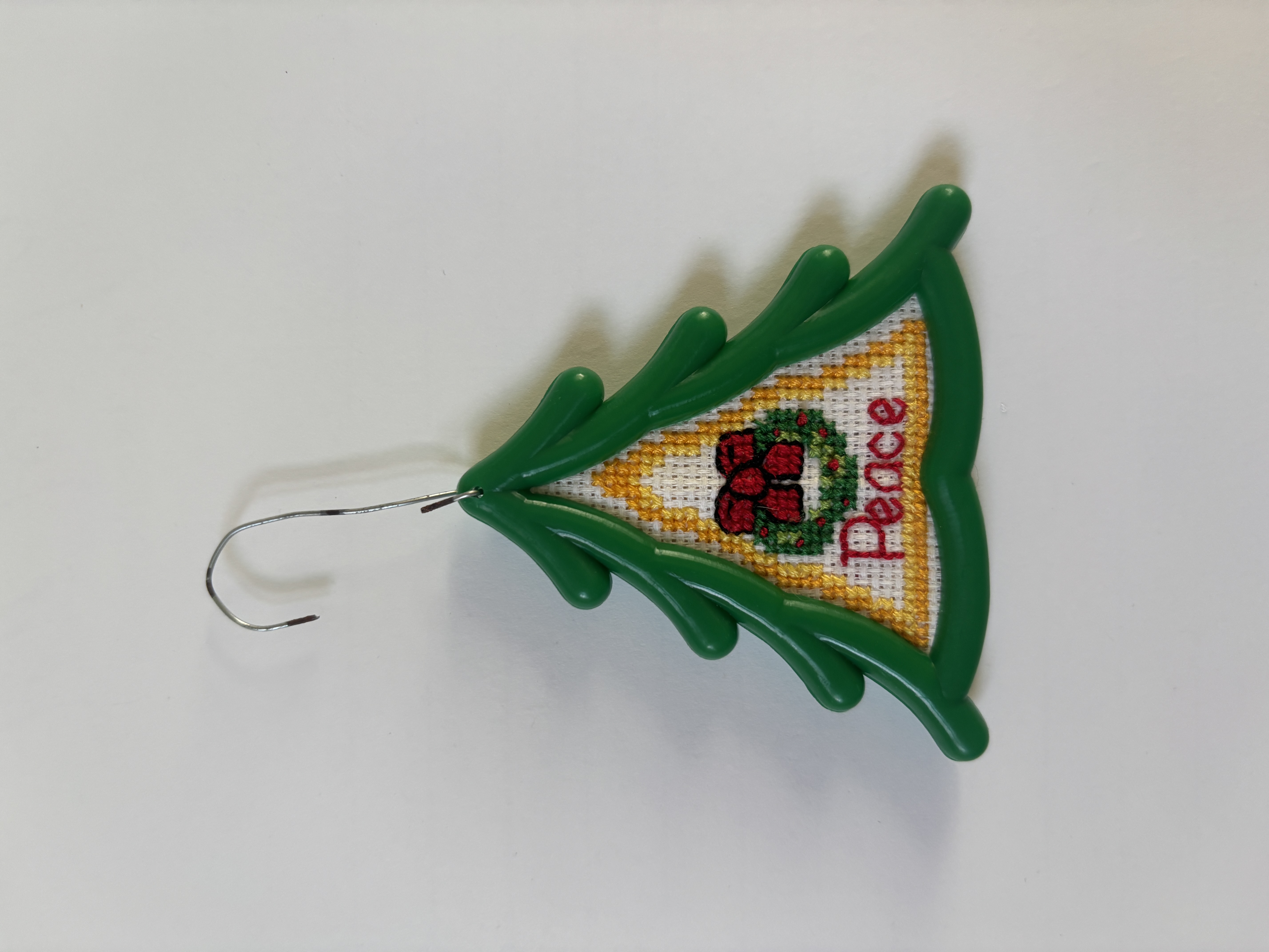 [Peace Christmas Tree Ornament]